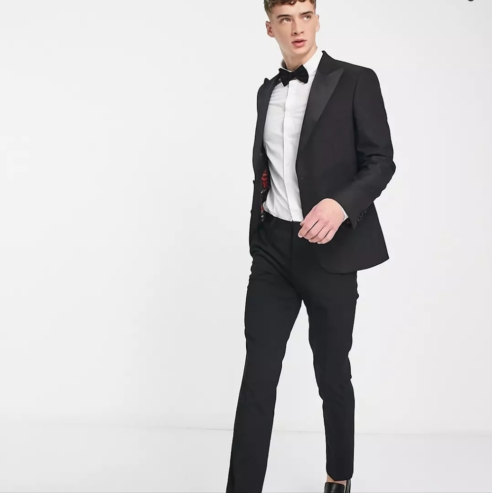 Harry Brown dinner jacket